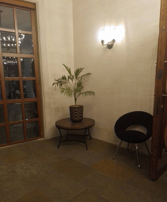Tea & Lounge Area